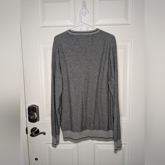 Tommy Hilfiger Men's XXL Gray Blue Finely Striped 100% Cotton Sweater - Picture 2 of 5